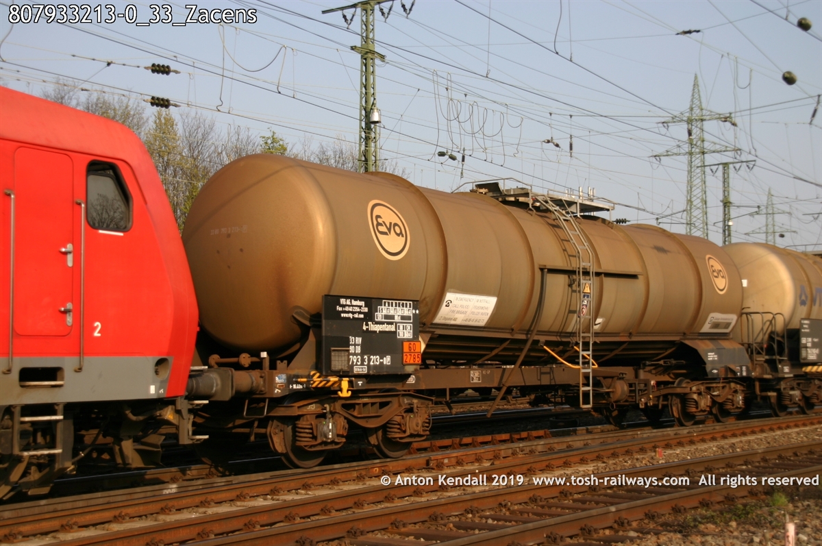807933213-0_33_Zacens.jpg
